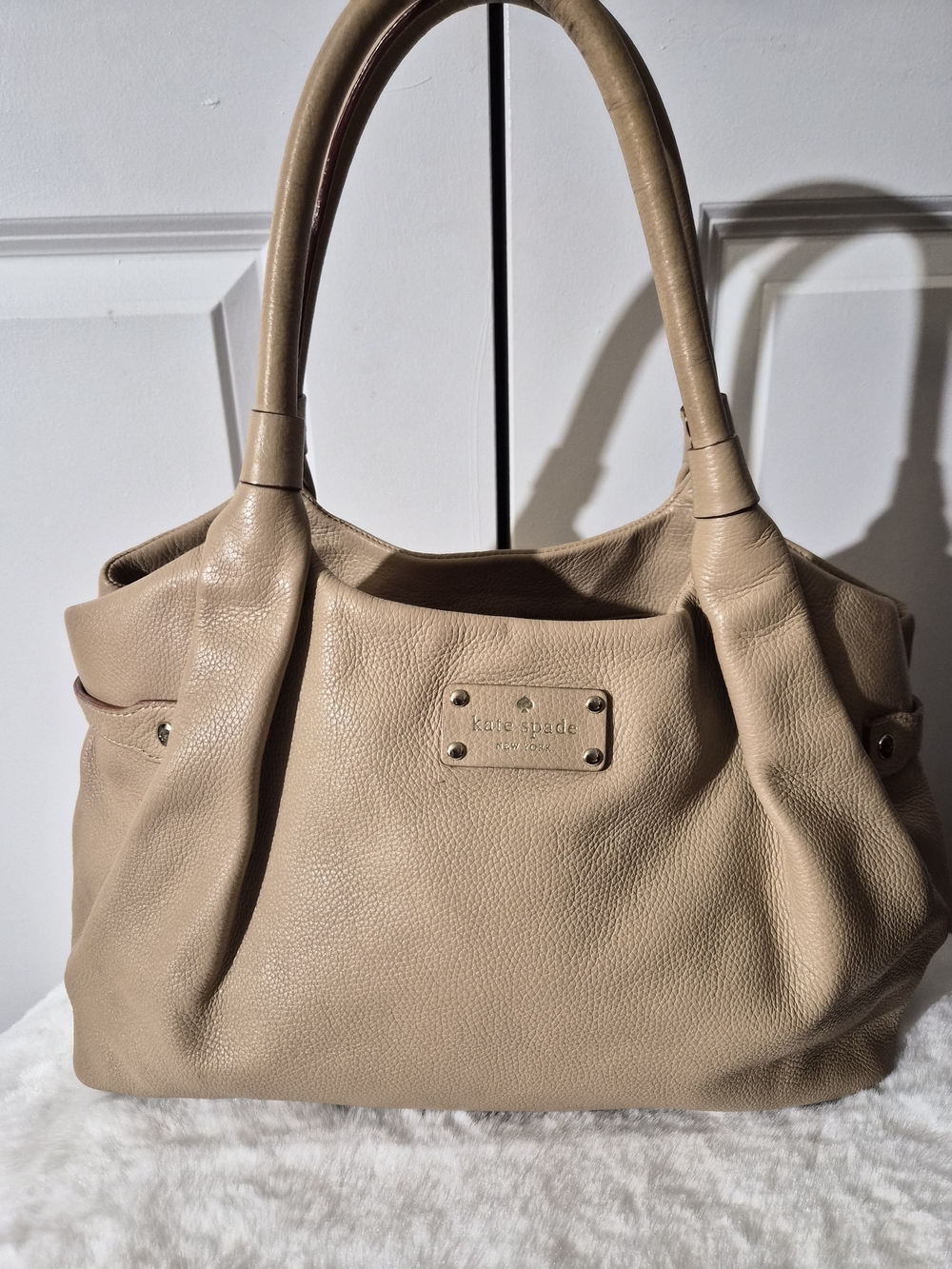 Kate Spade Beige Leather Tote Bag